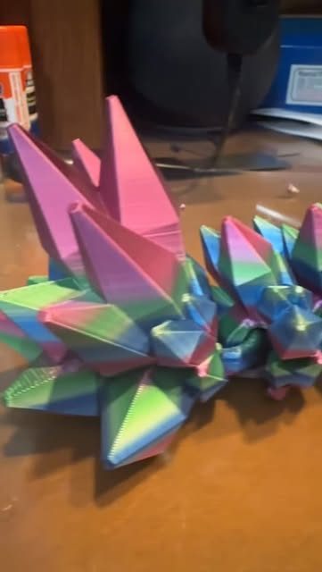 Prismatic crystal spikes